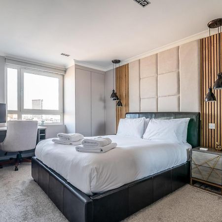Canary Wharf Retreat With Free Secure Parking Londýn Exteriér fotografie