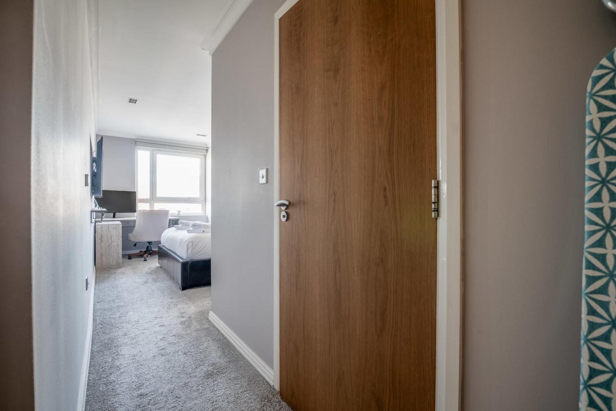 Canary Wharf Retreat With Free Secure Parking Londýn Exteriér fotografie