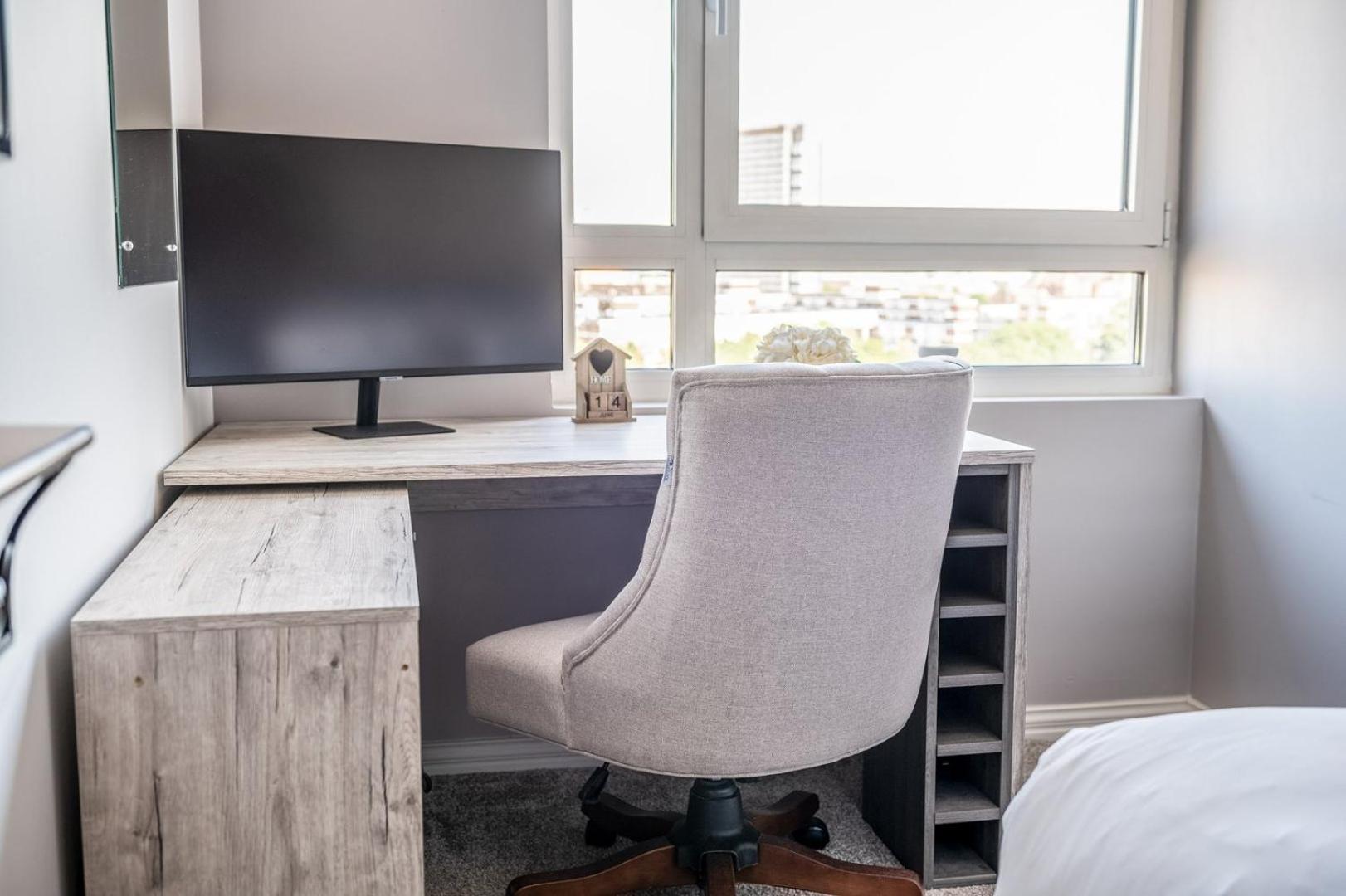 Canary Wharf Retreat With Free Secure Parking Londýn Exteriér fotografie